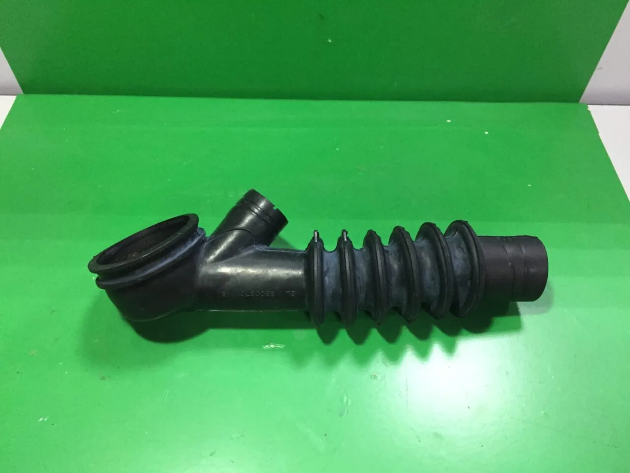Патрубок BEKO 28008701 Патрубок BEKO 28008701