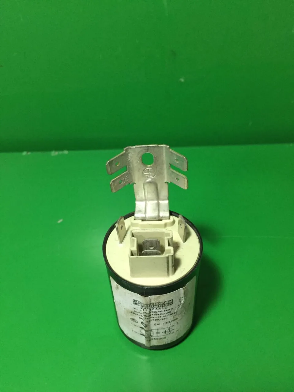 Сетевой фильтр Electrolux 411323410 (D)