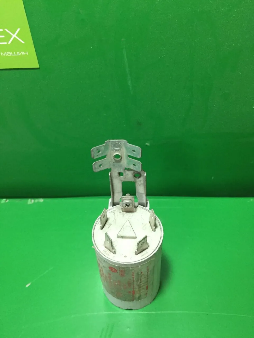 Сетевой фильтр Ariston FLCB942561 (F) Сетевой фильтр Ariston FLCB942561 (F)