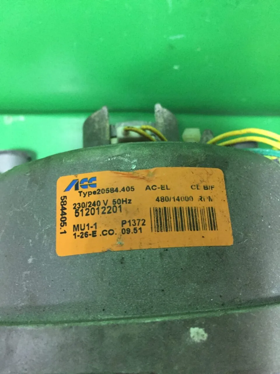 Двигатель Electrolux ACC 512012201 -8 контактов