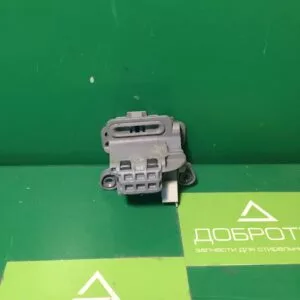 Замок двери Indesit Ariston Whirlpool  C00282805 для пмм
