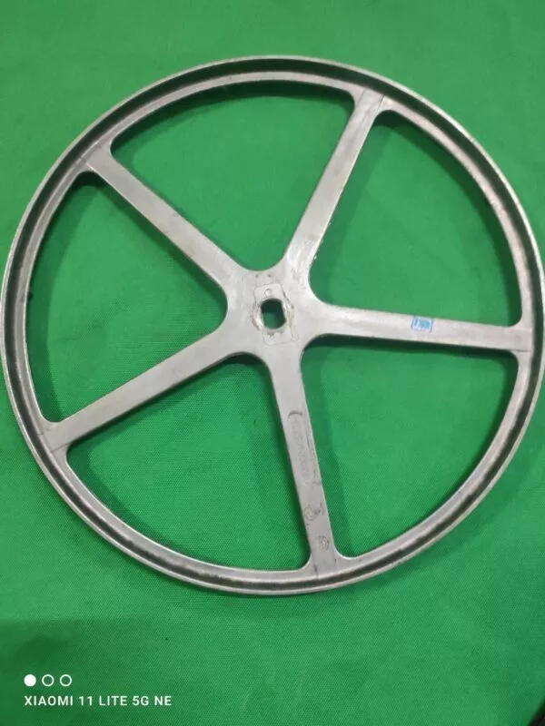 Шкив Whirpool 23000605701