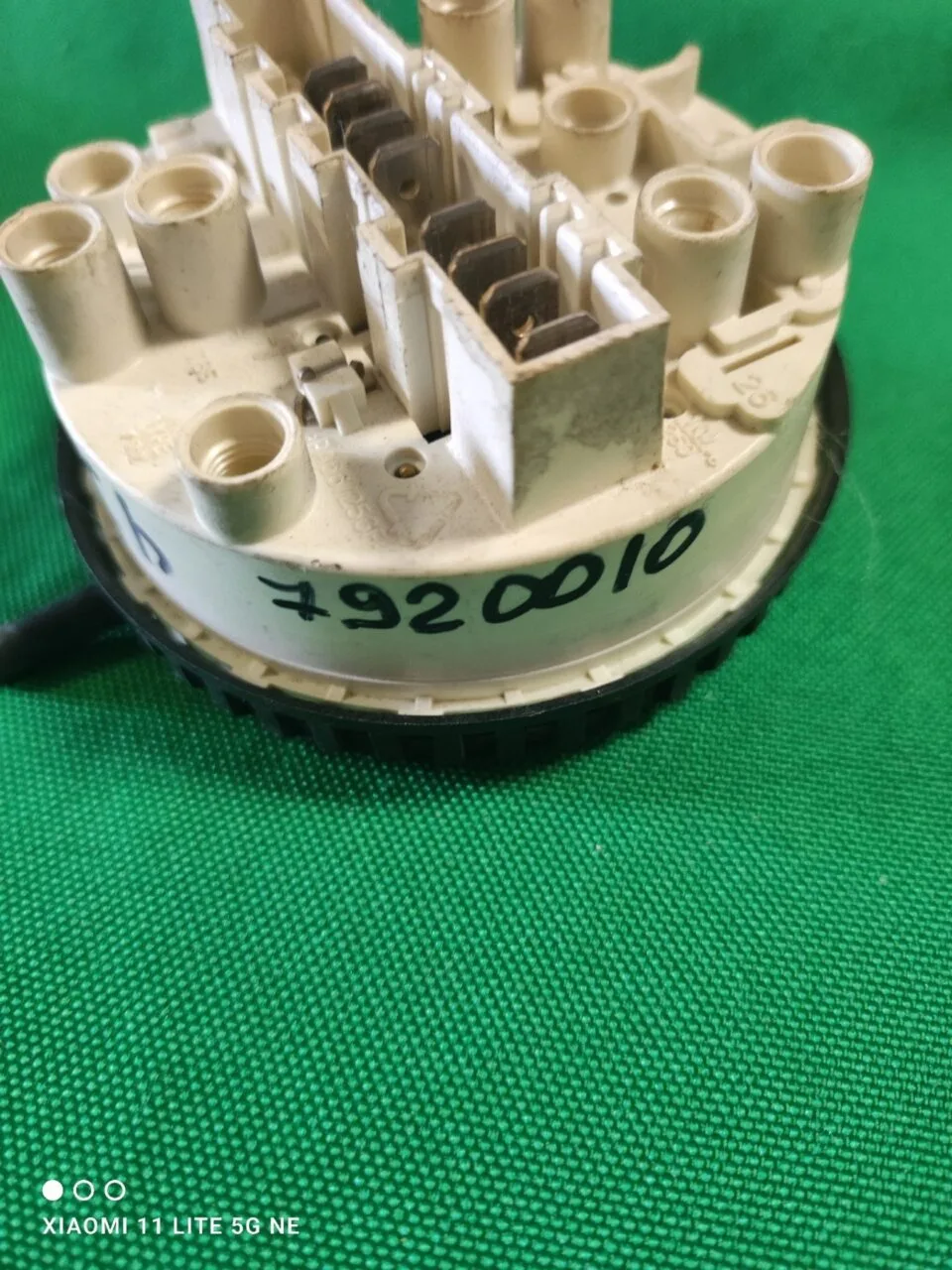 Прессостат Bosch 7920010