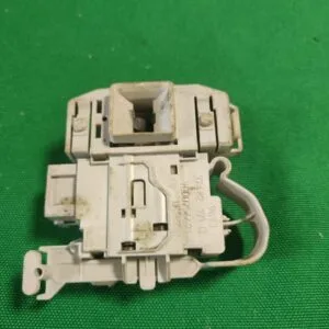 Замок люка (УБЛ) Bosch 9000756621 Замок люка (УБЛ) Bosch 9000756621