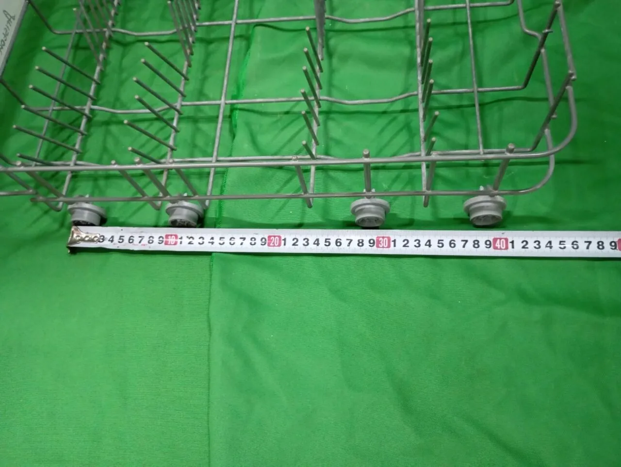 Нижняя корзина Indesit Ariston C00534256 для пмм 45см