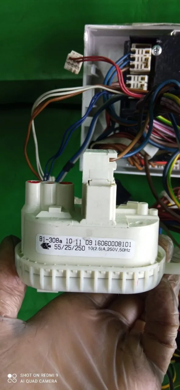 JTMgYRYLTzk Модуль Bosch WKD28540OE