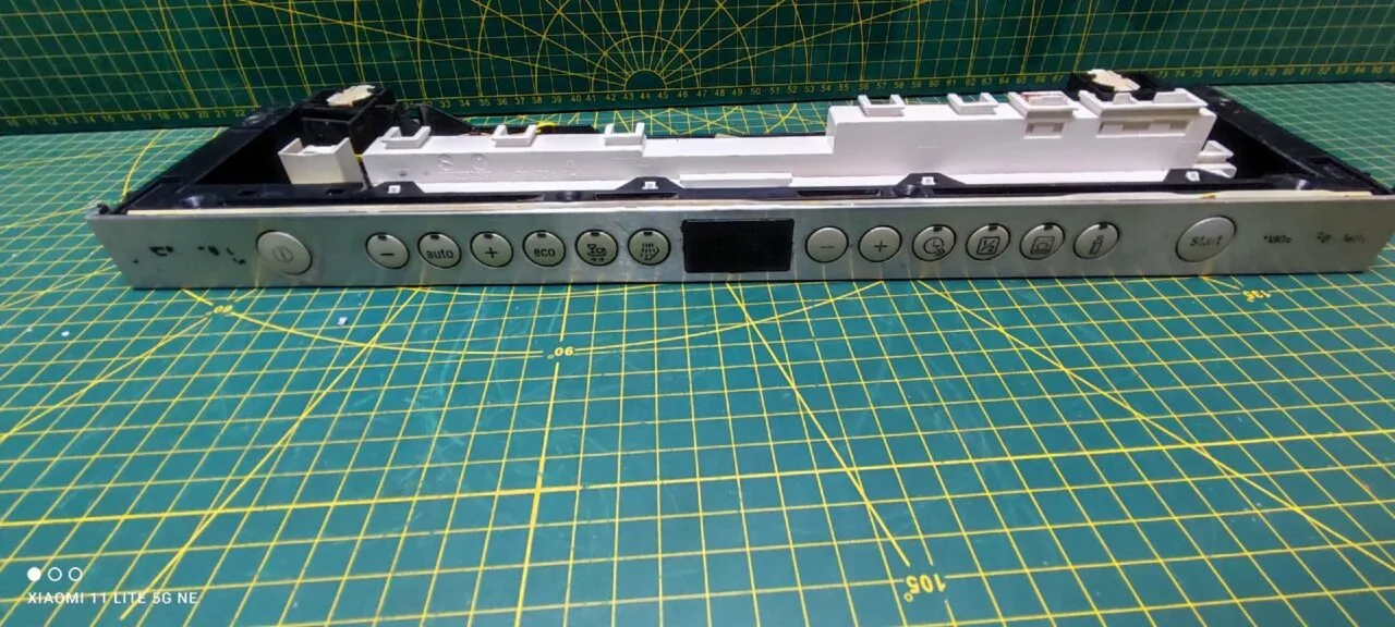 Панель управления Bosch SR66T090RU
