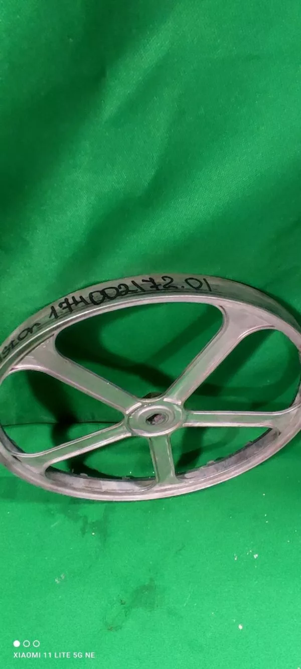 Шкив Indesit 174002172.01