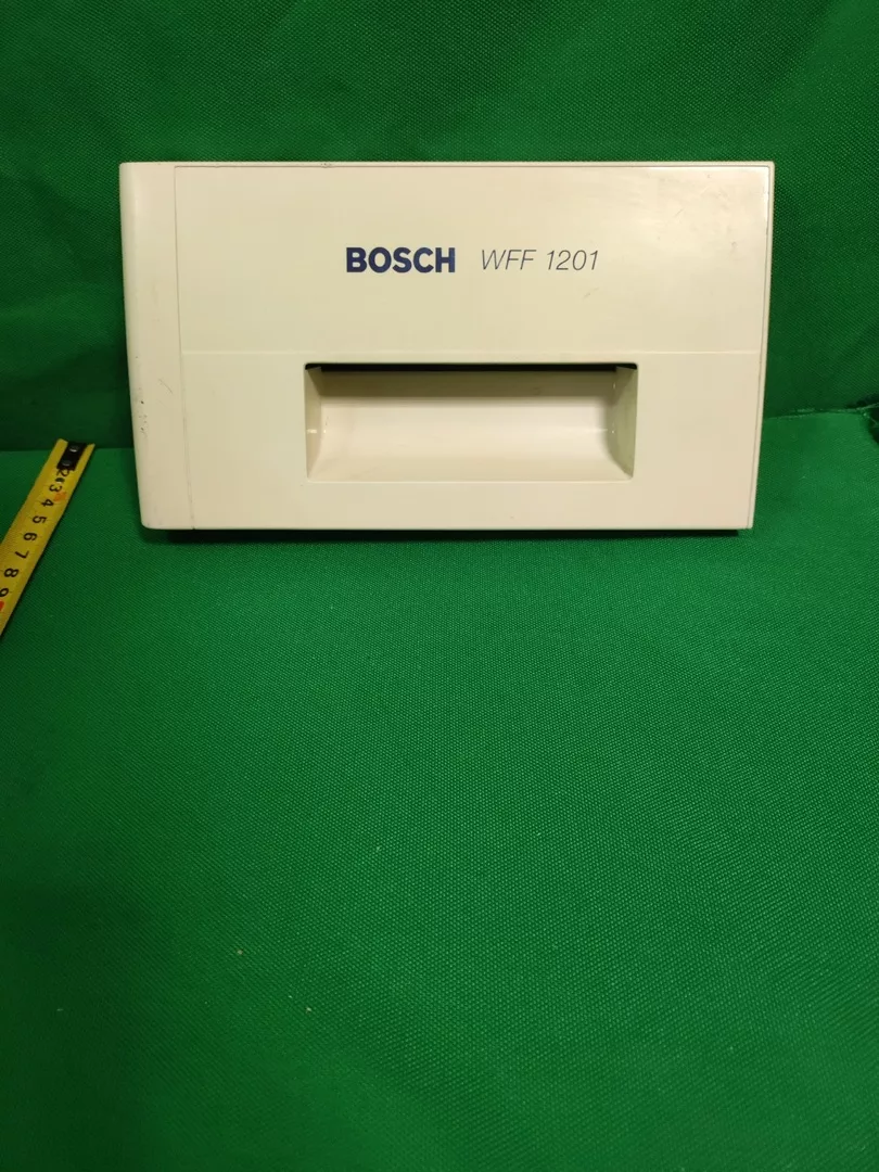 Панель порошкоприемника Bosch WFF-1201 B060214AA7