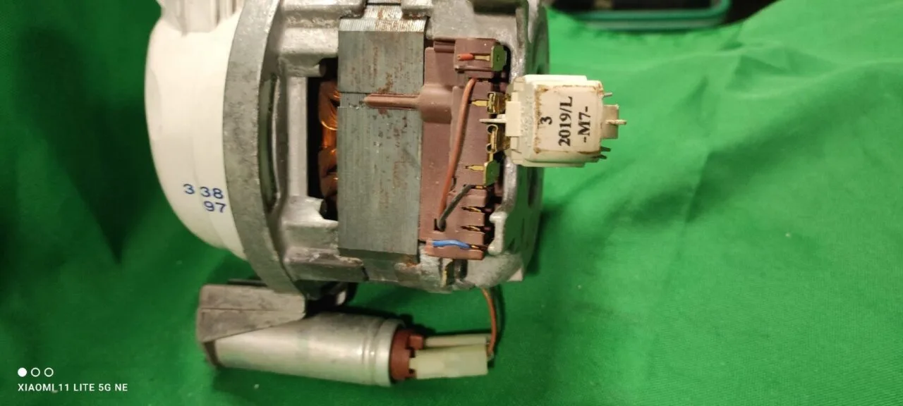 Насос циркуляционный Bosch 1737222404