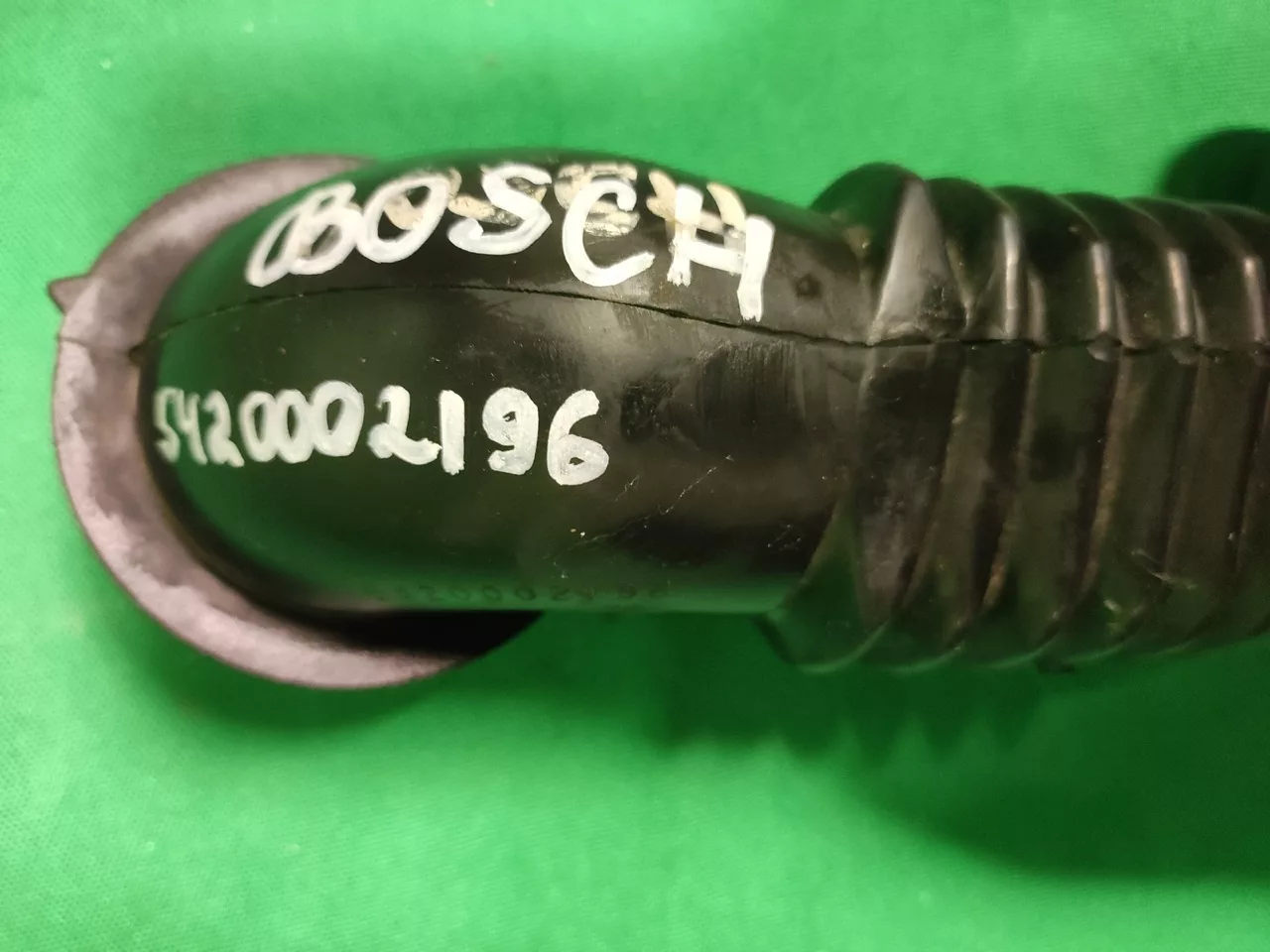Патрубок Bosch 5420002196 для стиральной машины