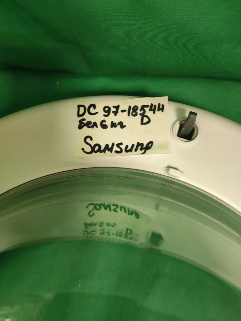 Люк Samsung DC97-18544D белый в сборе для стиральной машины 8кг