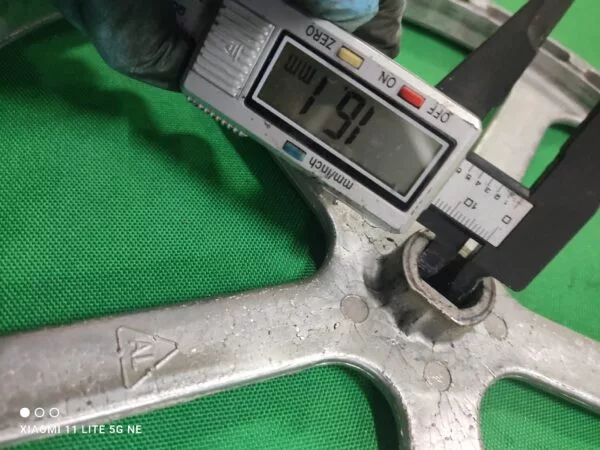 Шкив Indesit 17400598,00