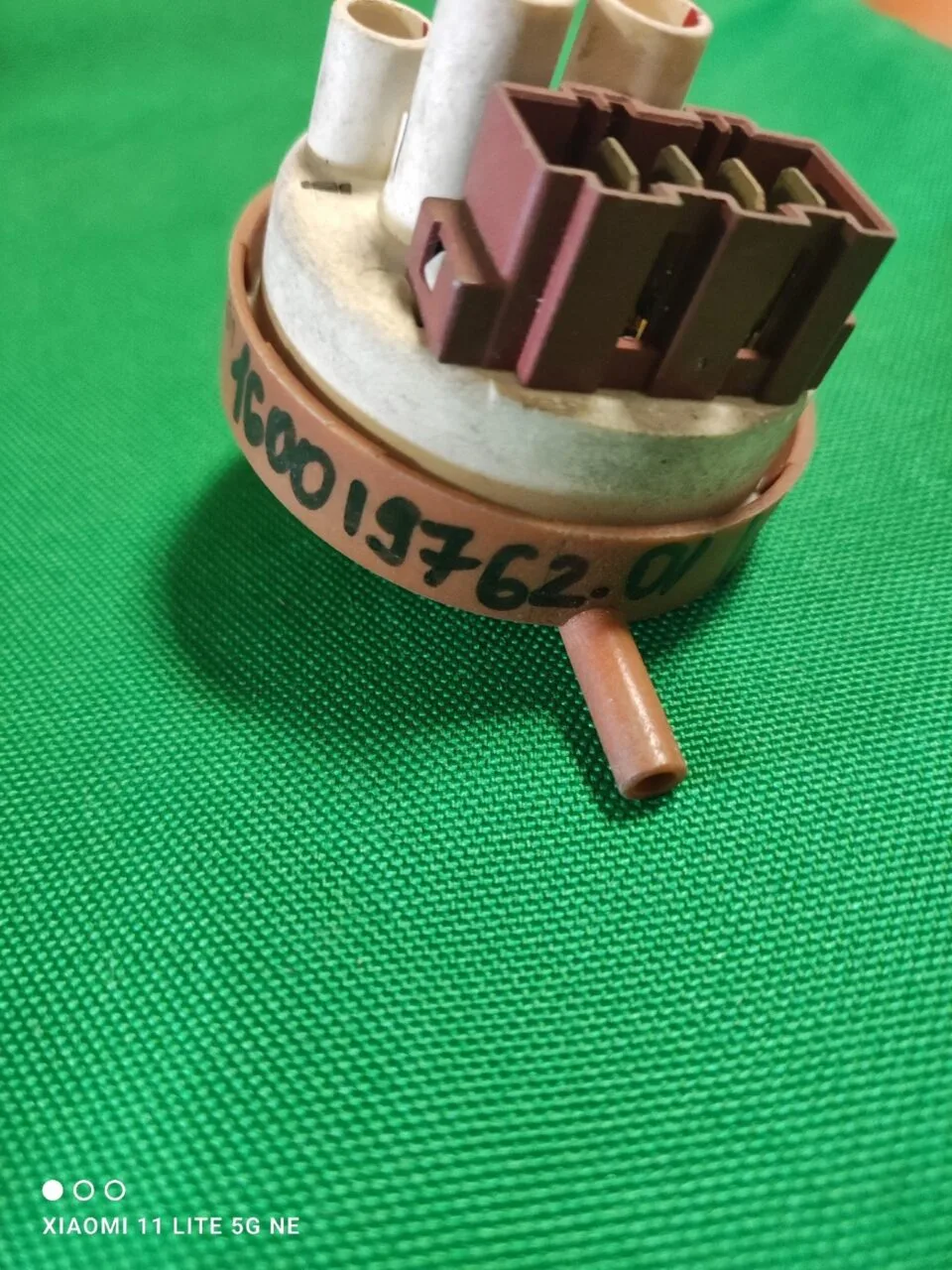 Прессостат Ariston 160019762.01