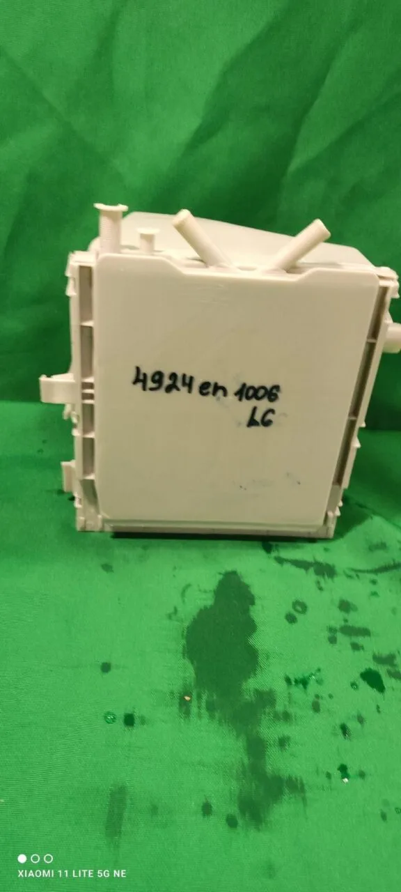 Бункер порошкоприемника LG 4924EN1006 Бункер порошкоприемника LG 4924EN1006