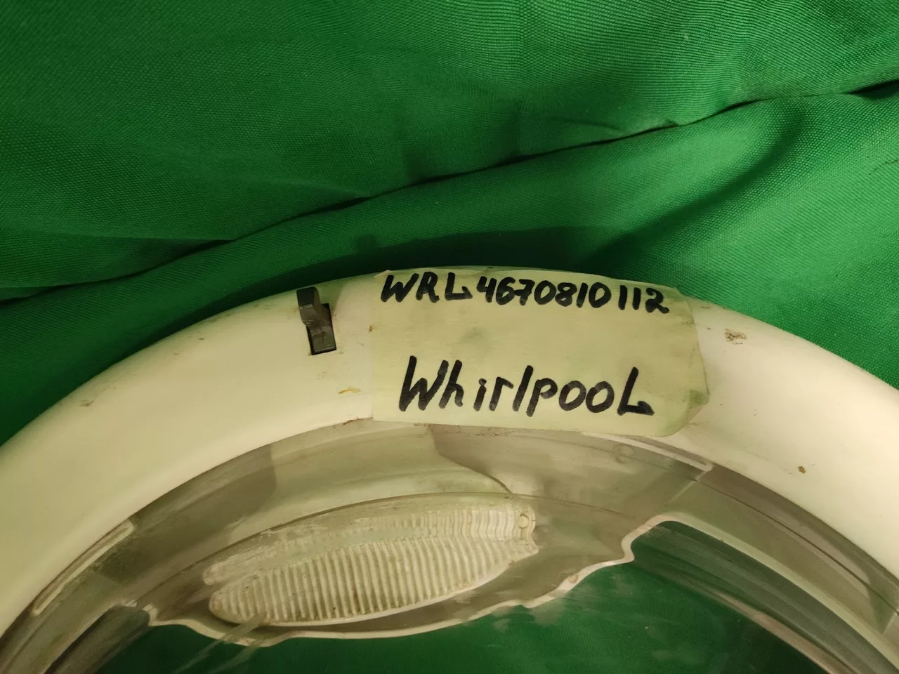 Люк в сборе Whirlpool WRL4670810112 для стиральной машины
