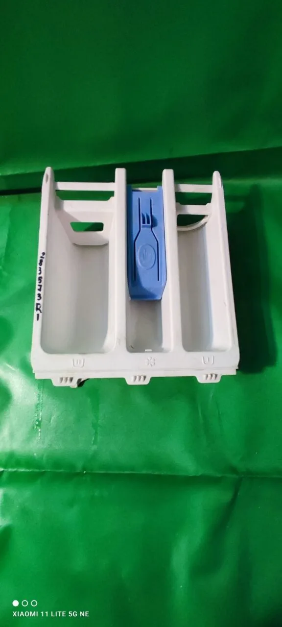 Лоток порошкоприемника Beko 283573 R1 R2