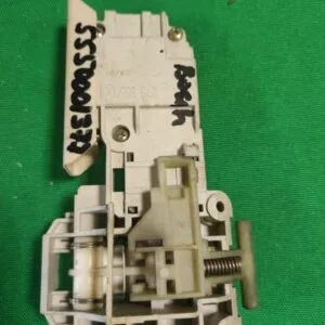 Замок люка (УБЛ) Bosch 5550001377 Замок люка (УБЛ) Bosch 5550001377