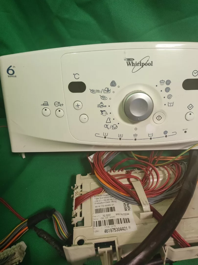 Модуль управления Whirlpool AWE8725 для вертикальной стиральной машины
