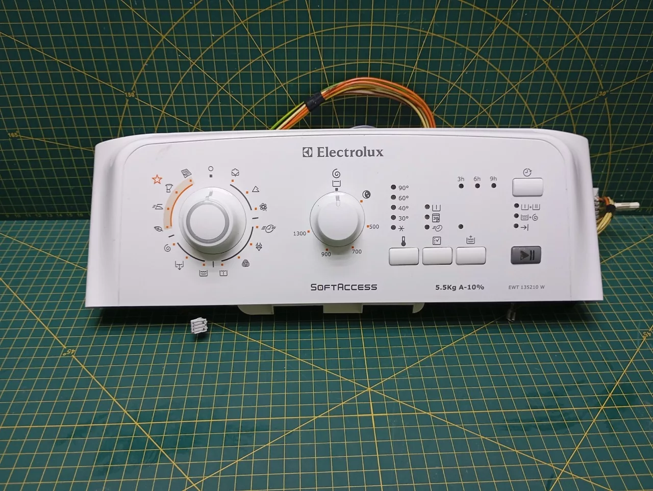 Модуль Electrolux EWT 135210W для стиральной машины с вертикальной загрузкой с пров Модуль Electrolux EWT 135210W для стиральной машины с вертикальной загрузкой с пров
