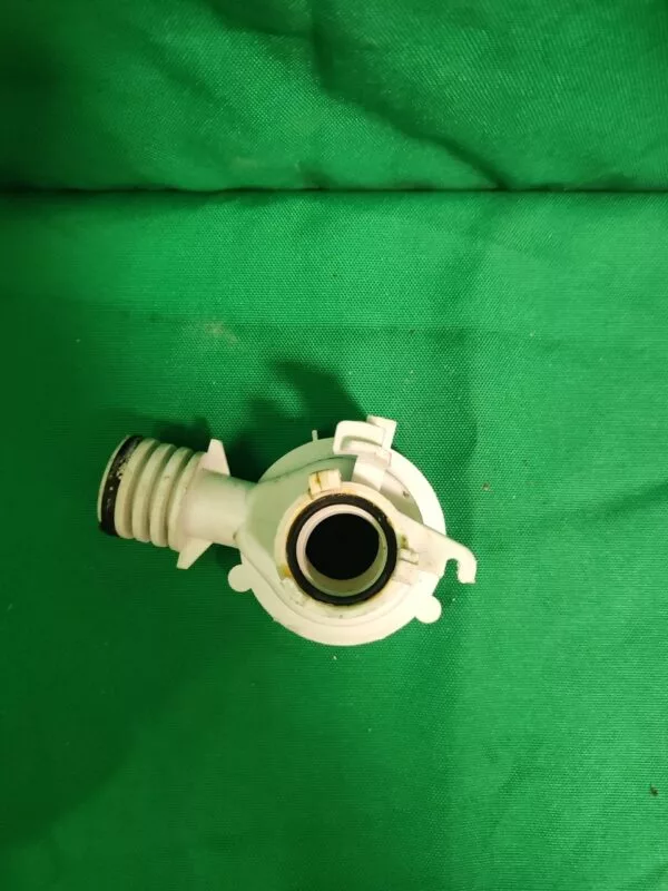 Улитка сливного насоса Ariston C00054843