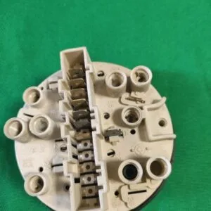 Прессостат Bosch 3065322ac7