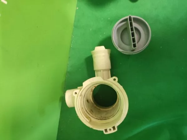 Улитка Bosch 601-0683-0684(4защелки)(конус.защелки)