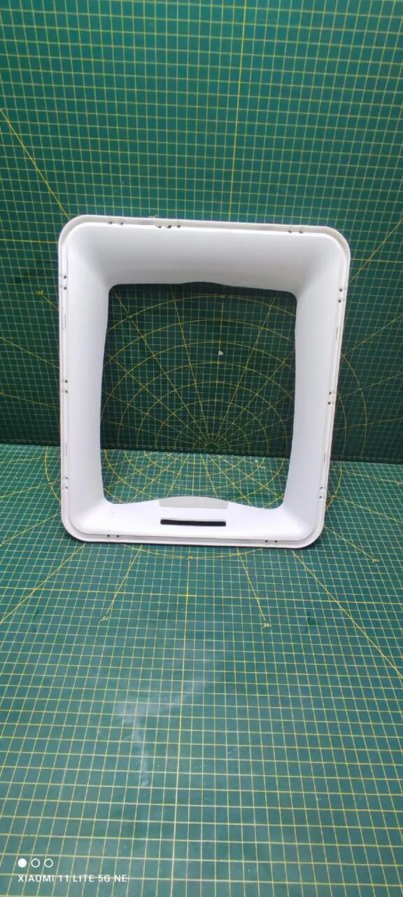 Обрамление люка Whirlpool W10422667
