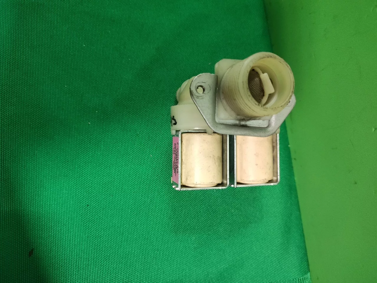 Клапан двойной Samsung DC62-00024M (F/L) контакты
