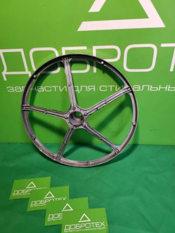 Шкив Indesit 17400052816