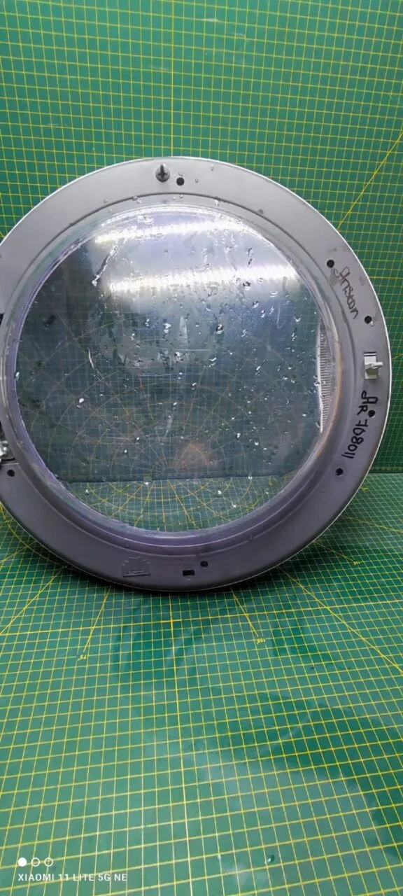 Люк Ariston AR70811 для сушильной машины