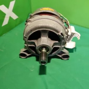 Двигатель Electrolux ACC 132529611 -6 контактов