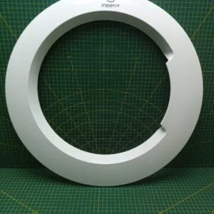 Обрамление внешнее Ariston Indesit 25000694-2 бел 47см Обрамление внешнее Ariston Indesit 25000694-2 бел 47см