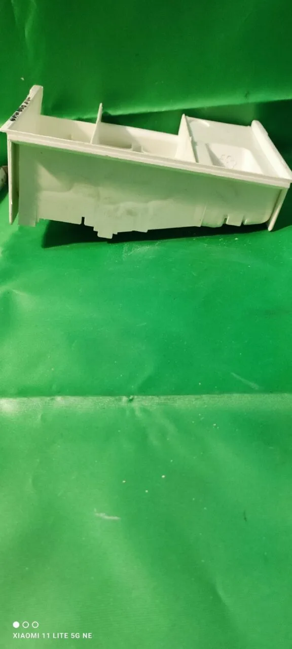Лоток порошкоприемника Indesit 174000357