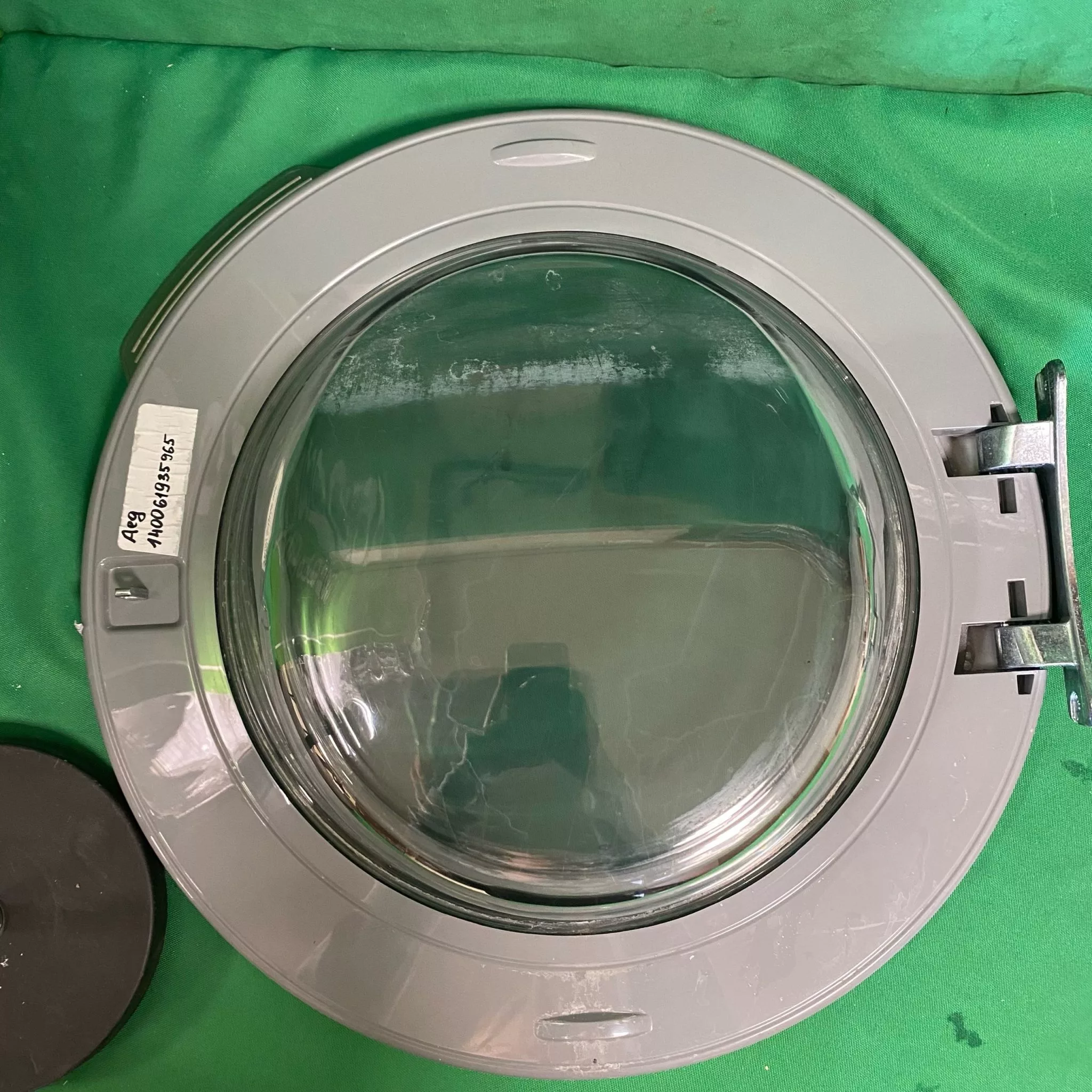 Люк Electrolux 140061935965