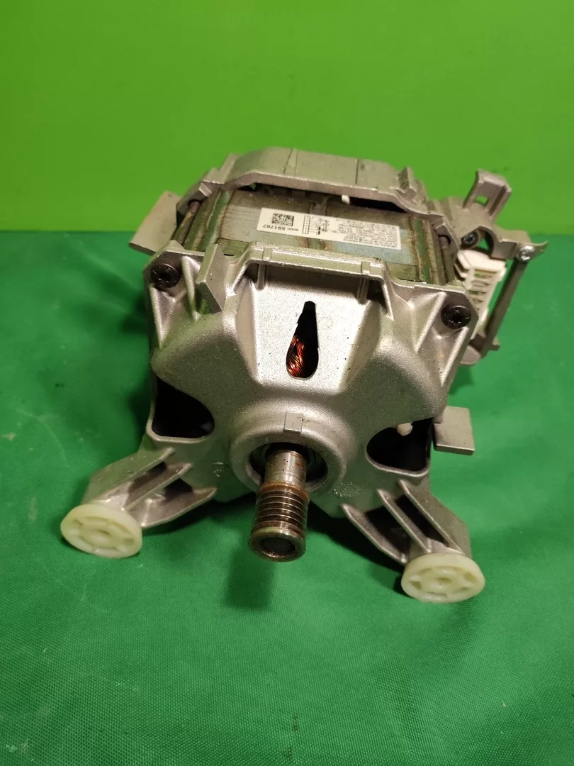 Двигатель Bosch Motor 9000591767 -6 контактов