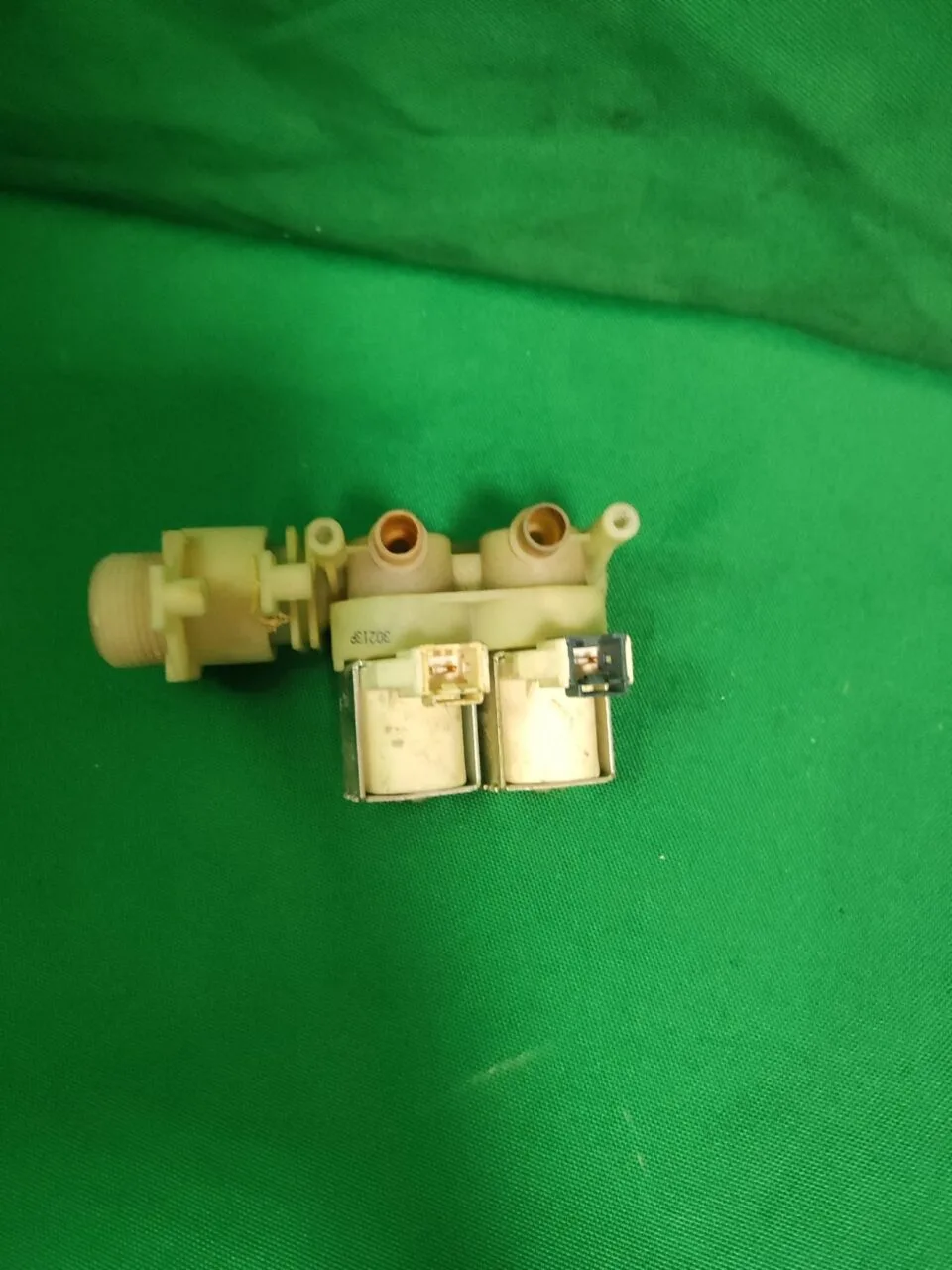 Клапан двойной Ariston 1600166780m3 с переходником микрофишка