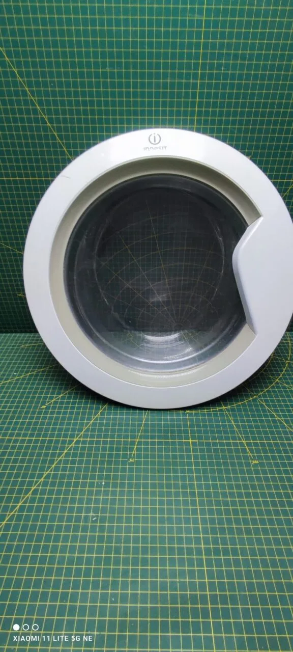Люк	Indesit C00270559 сер обр двойное стекло (стиральная машина с сушкой)