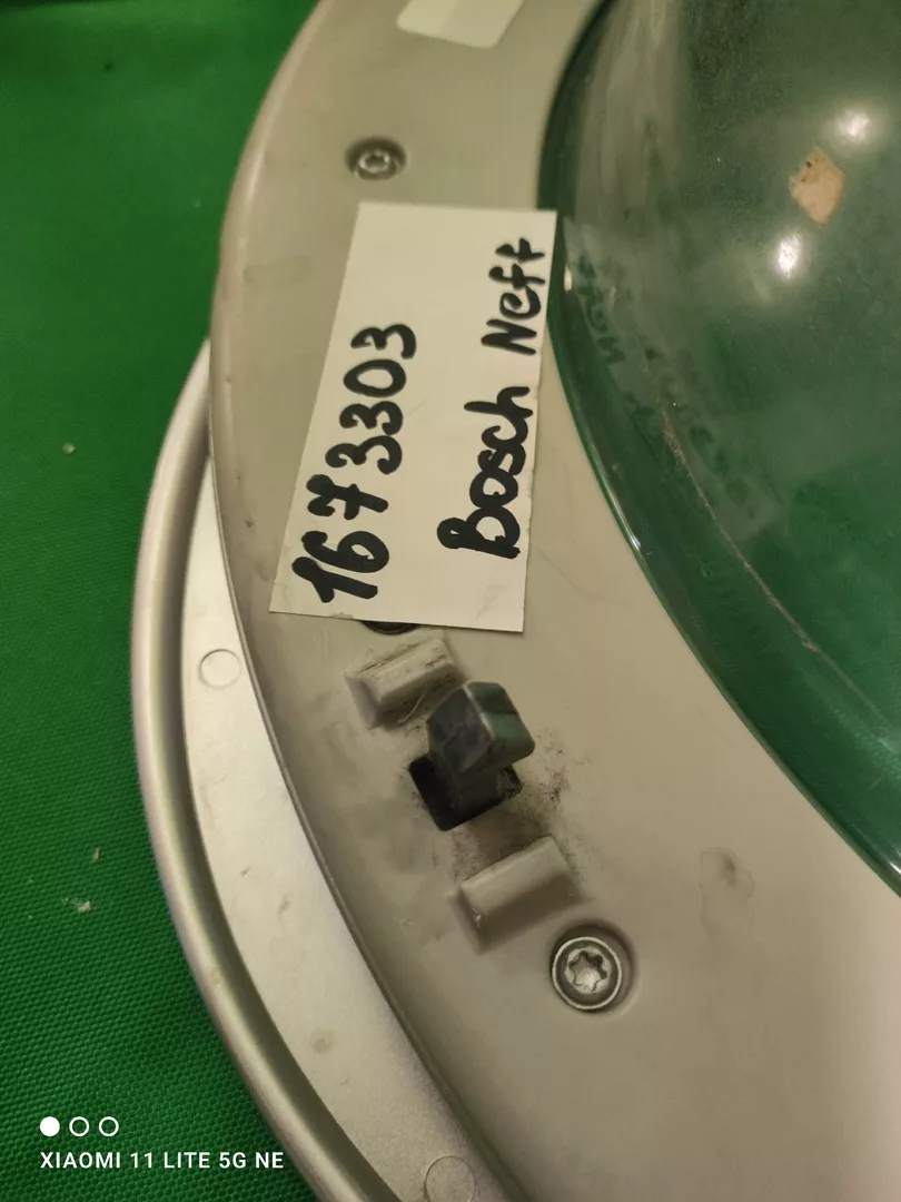 Люк Bosch 1673303 Двойное Стекло Neff