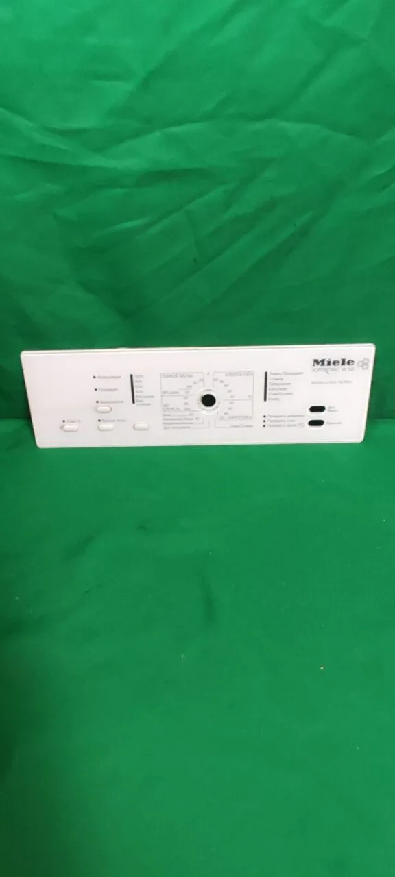 Стекло лицевой панели Miele W162