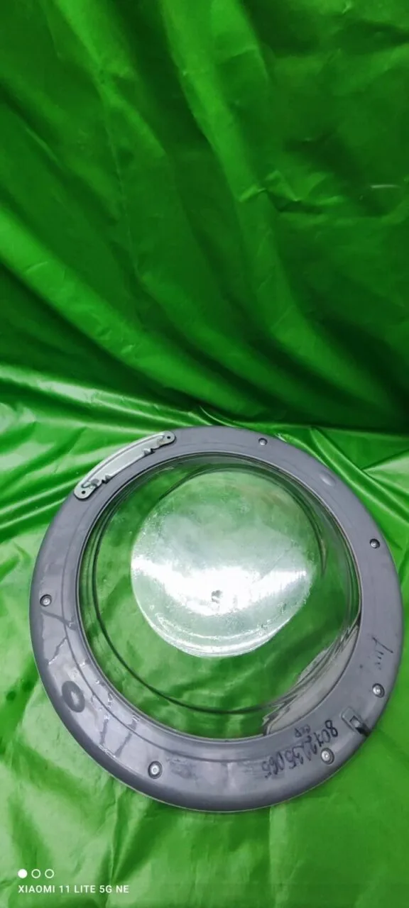 Люк Electrolux 8072235065 сер с дефектом