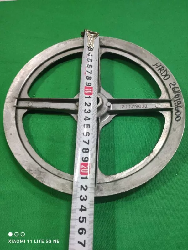 Шкив Electrolux 268019600 клин.