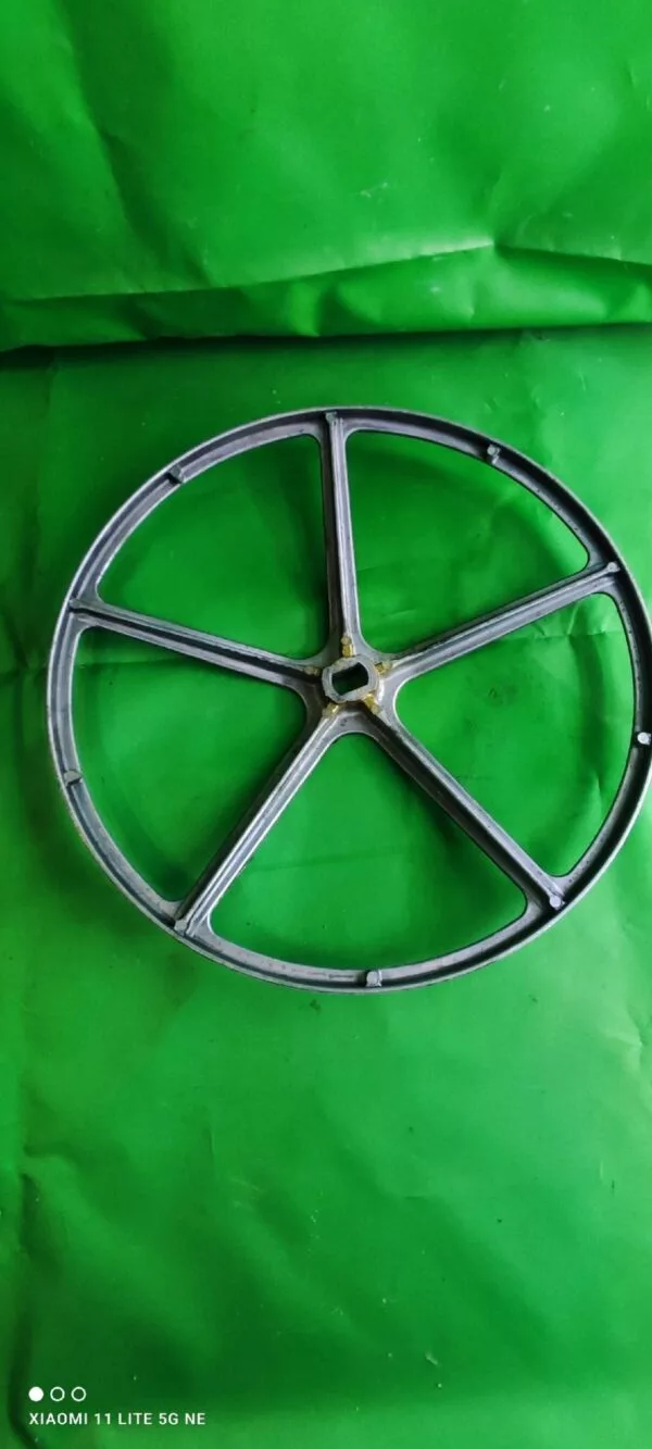 Шкив Indesit 174000698d-b