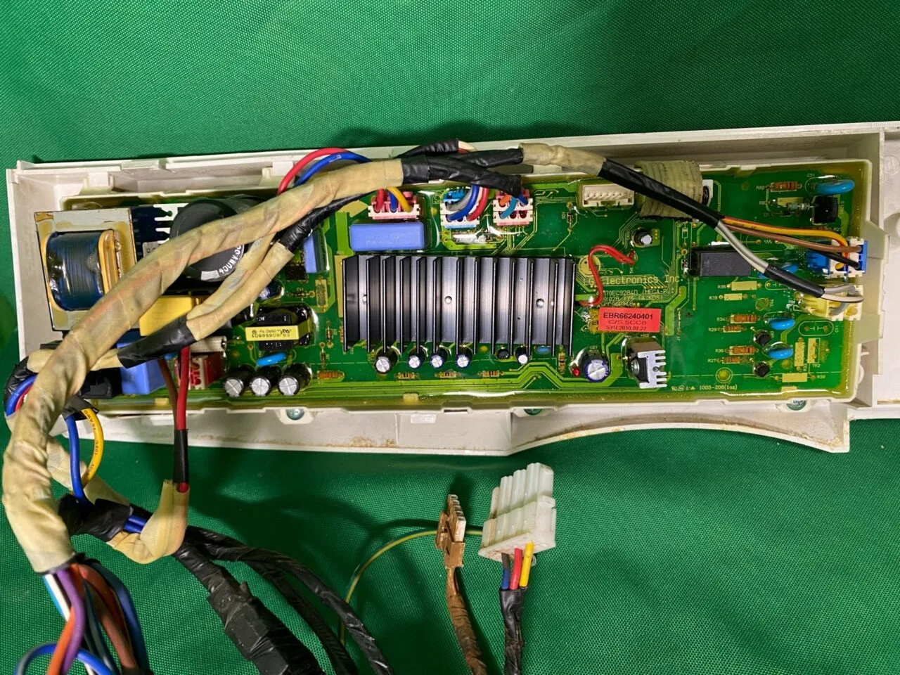SIyP7uDpOn0 Модуль LG F 1068 SD