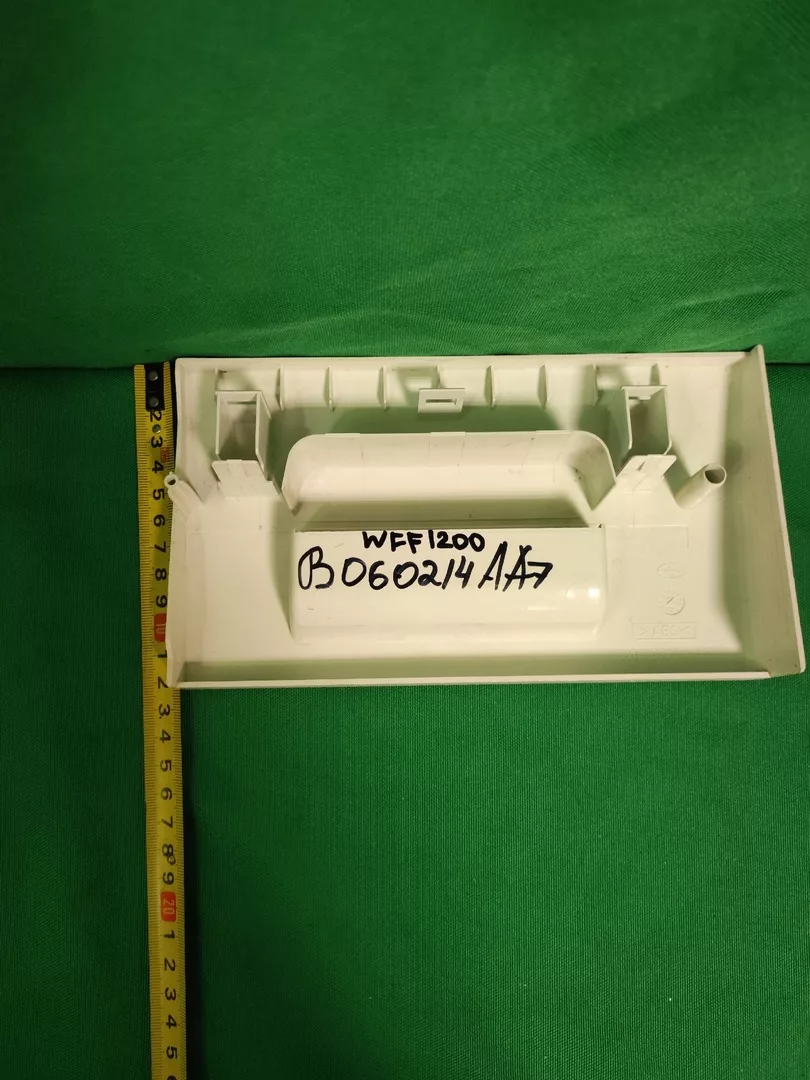 Панель порошкоприемника Bosch WFF-1200 B060214AA7