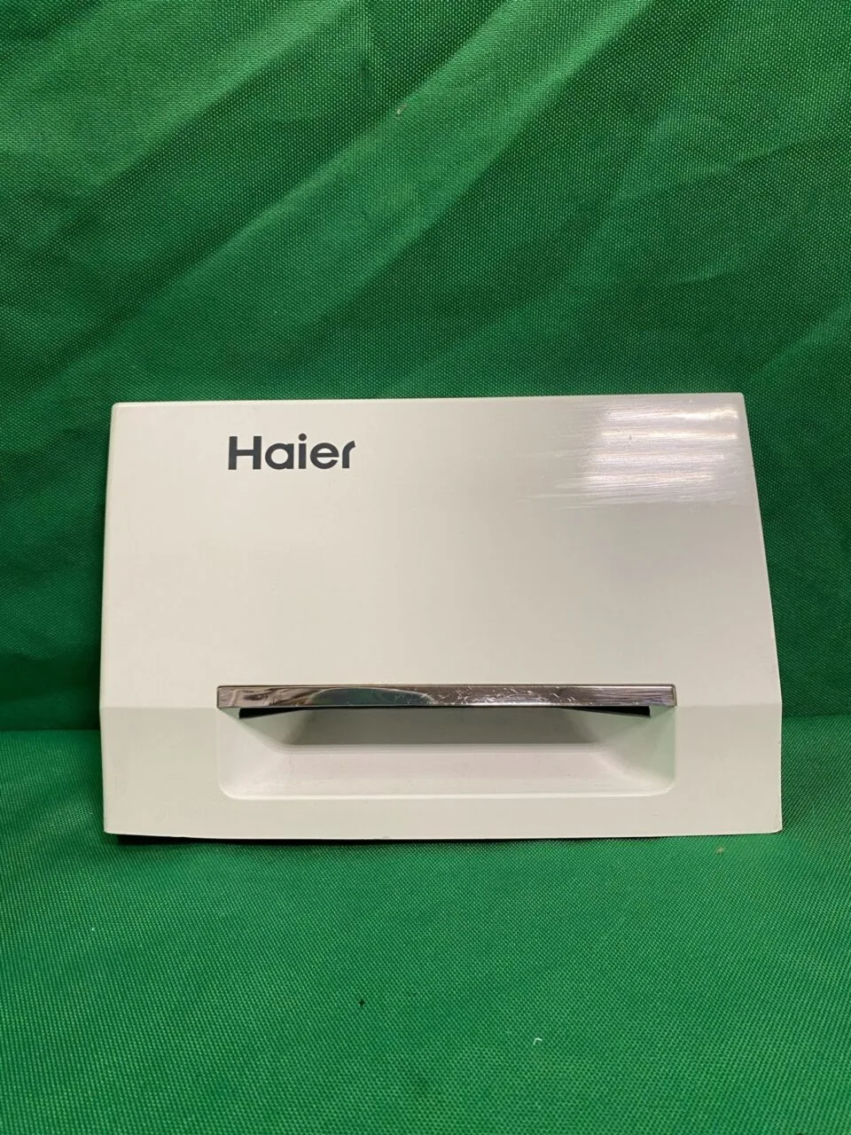 Панель порошкоприемника Haier 2111C0764