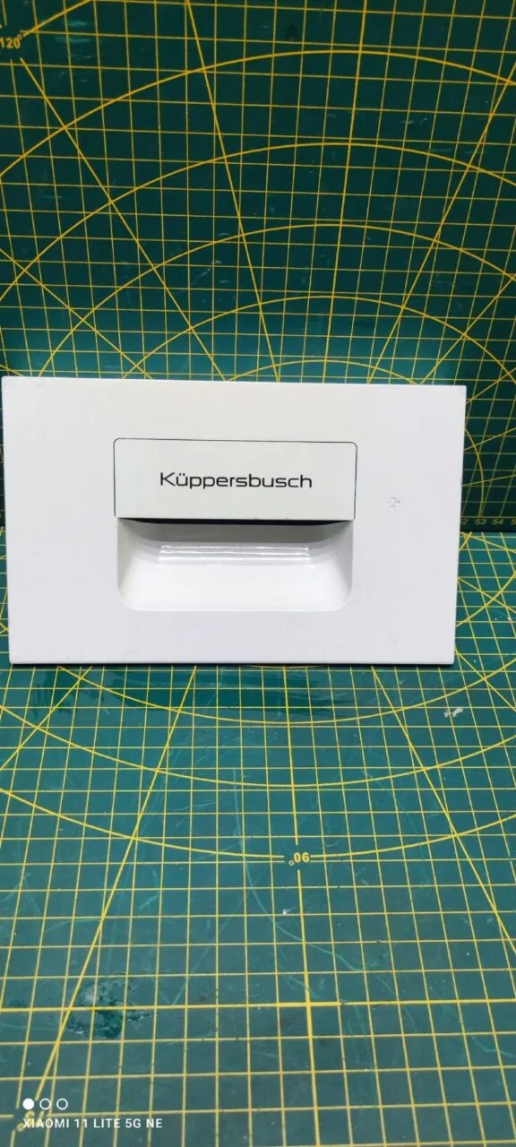 Панель порошкоприемника Kuppersbusch 909091