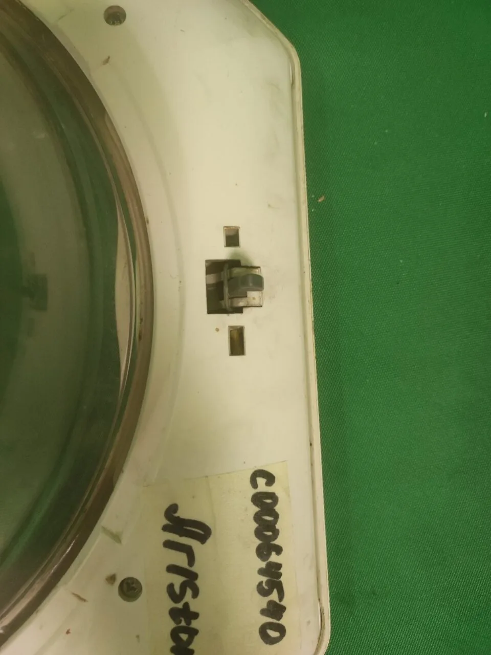 Люк в сборе Ariston C00064540 без сушки