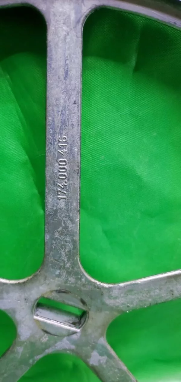Шкив Indesit 174000416