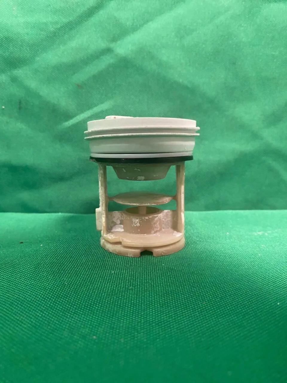 Сливной фильтр Ariston 008206 Сливной фильтр Ariston 008206